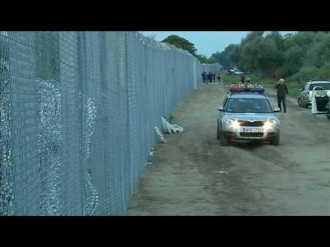 Arrests as Hungary tightens border controls