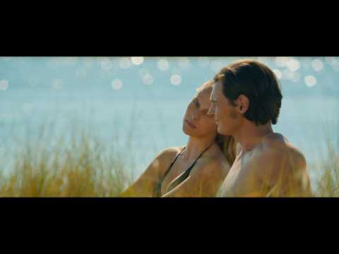 Alexandra Daddario, Maggie Grace, Teresa Palmer In 'The Choice' First Trailer