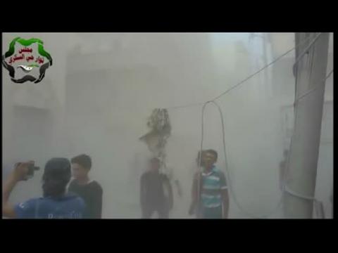 Fighting wreaks havoc on the streets of Aleppo - Amateur video