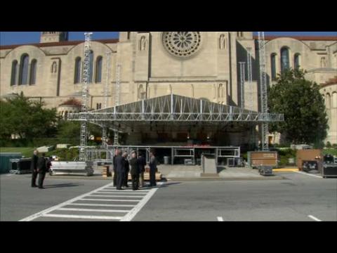 Archbishop of Washington tours upcoming site of Papal mass