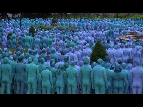 Thousands Paint Their Naked Bodies Blue for Unusual Art Installation