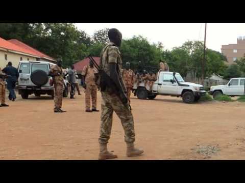 Violence escalates, South Sudan leaders order ceasefire