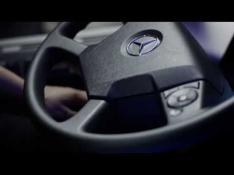 Mercedes-Benz Future Bus - Tunnel Driving & Bus Stop Recognition | AutoMotoTV