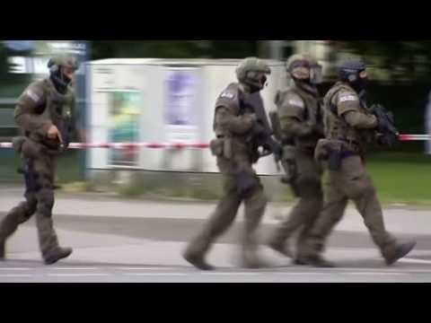 Gunmen in deadly Munich shooting still on the loose