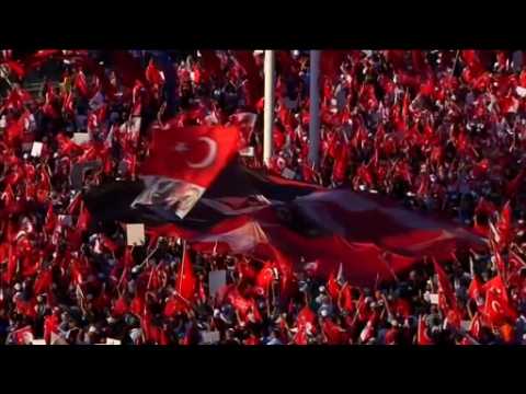 Turkey's rival parties rally in solidarity after failed coup