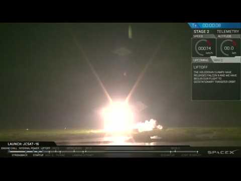 SpaceX launches Japanese satellite
