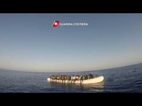 Italian coast guard rescues over 400 migrants in Mediterranean