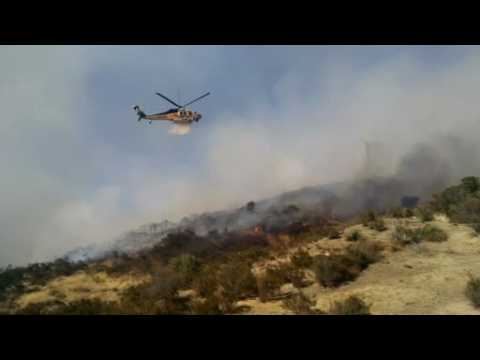 Amateur video captures Southern California wildfire