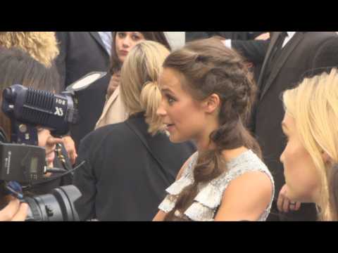 Alicia Vikander Is Jaw Dropping At 'Jason Bourne' Premiere
