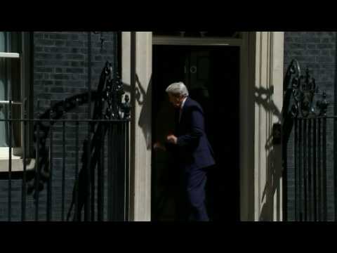 Downing St. door no barrier to Kerry-May meeting