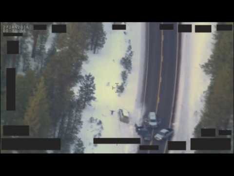 Video shows police shooting Oregon occupier