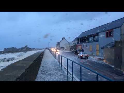 Les images incroyables des internautes de la tempête du 7 février sur le littoral