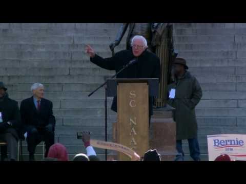 Clinton, Sanders pay tribute to King