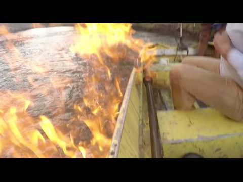 La rivière est en feu, il dénonce la fracturation hydraulique