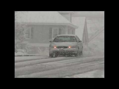 Record snow hits Maine in May