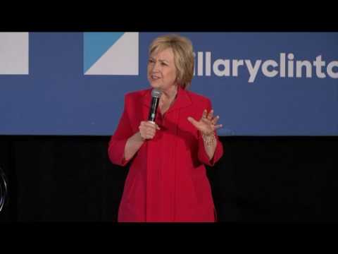 Clinton under pressure in Oregon, Kentucky contests