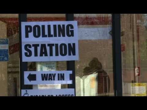 London mayoral election: voters head to the polls