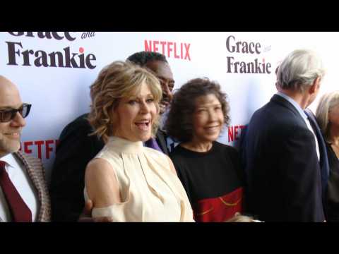 Jane Fonda Is Still Stunning On The Netflix Red Carpet
