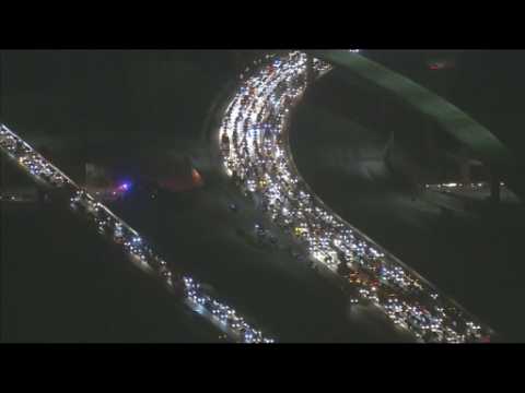 Police chase forces LA freeway to close for hours