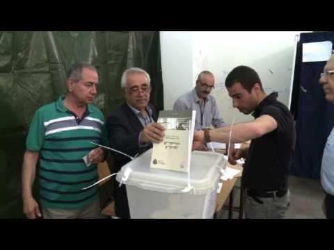 Lebanon votes in municipal poll