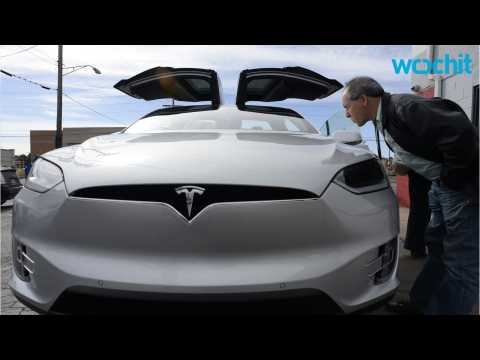 Tesla Model X Has Problems Beyond Faulty Falcon Doors