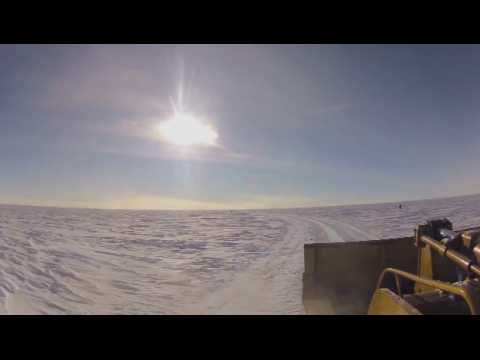 2 minutes dans le quotidien d'un machiniste sur la banquise