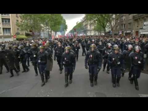Protesters clash with police over France labour reforms