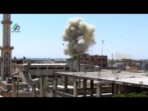 Air strikes target Syria's Homs and Douma provinces - amateur video