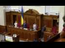 Poroshenko warns Ukraine parliament wind of change may blow friends off-course