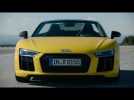 Audi R8 Spyder Exterior Design in Yellow | AutoMotoTV