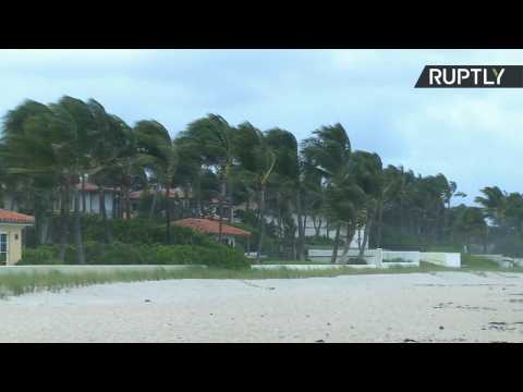 Miami Deserted as Hurricane Matthew Approaches