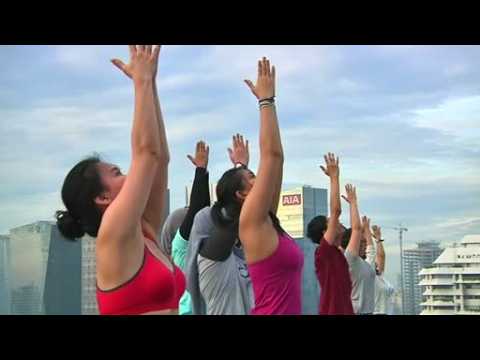 Indonesian yoga lovers head to the roof for downward dog