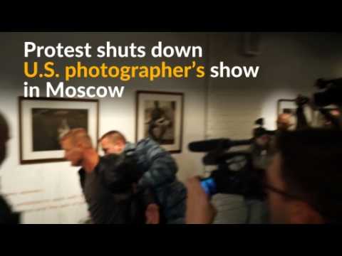 Protest over nude photos shuts U.S. photographer's show in Moscow