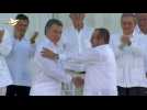 Colombia, FARC rebels sign historic peace accord