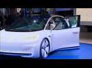 Paris car show plugs into electric future