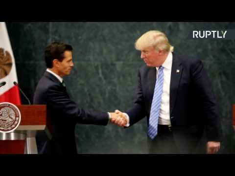 Trump Meets with Mexican President Nieto in Mexico