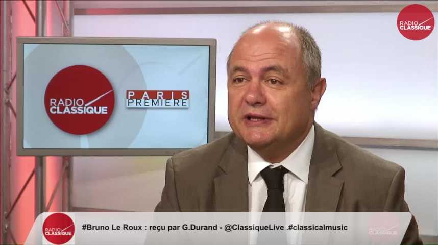 Illustration pour la vidéo "Sur les deux derniers budgets, nous avons baissé les impôts des Français" Bruno Le Roux (01/09/2016)