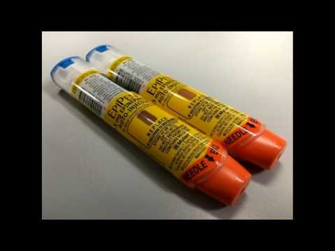 Lawmakers skewer Mylan CEO over EpiPen price increase