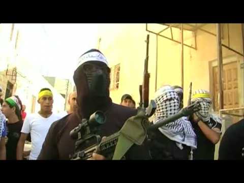 Palestinians militants say ready to end truce