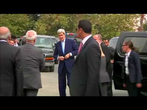 Kerry meets Abbas on Israeli-Palestinian violence