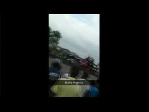 Pro-Biafra protesters block traffic in Nigeria's Port Hartcourt
