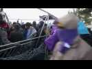 Migrants clash with police on Greek-Macedonian border