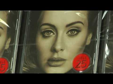 Adele's '25' expected to be monster hit