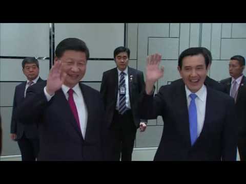 Leaders from Taiwan, China hold historic meeting