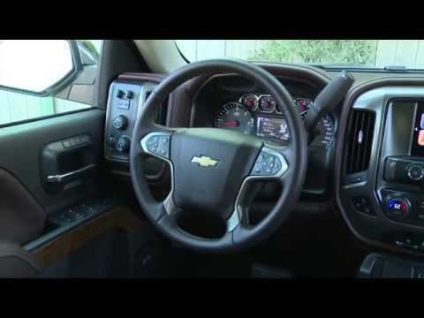2016 Chevrolet Silverado High Country - Interior Design | AutoMotoTV