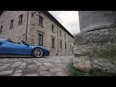 Ferrari 488 Spider on the roads of Emilia-Romagna | AutoMotoTV