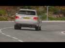 Bentley Bentayga Diesel - Driving Video in White Sand Trailer | AutoMotoTV