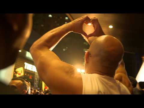 Vin Diesel Gets Crowd Roaring At 'xXx: The Return of Xander Cage' Mumbai Premiere