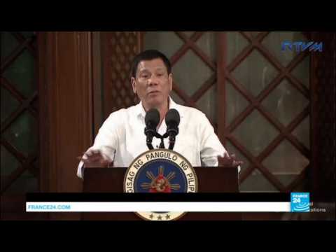 Philippines: President Duterte admits personally killing criminals when he was mayor
