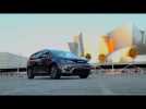 2017 Chrysler Pacifica Wins First ever North American Utility Vehicle of the Year Award | AutoMotoTV